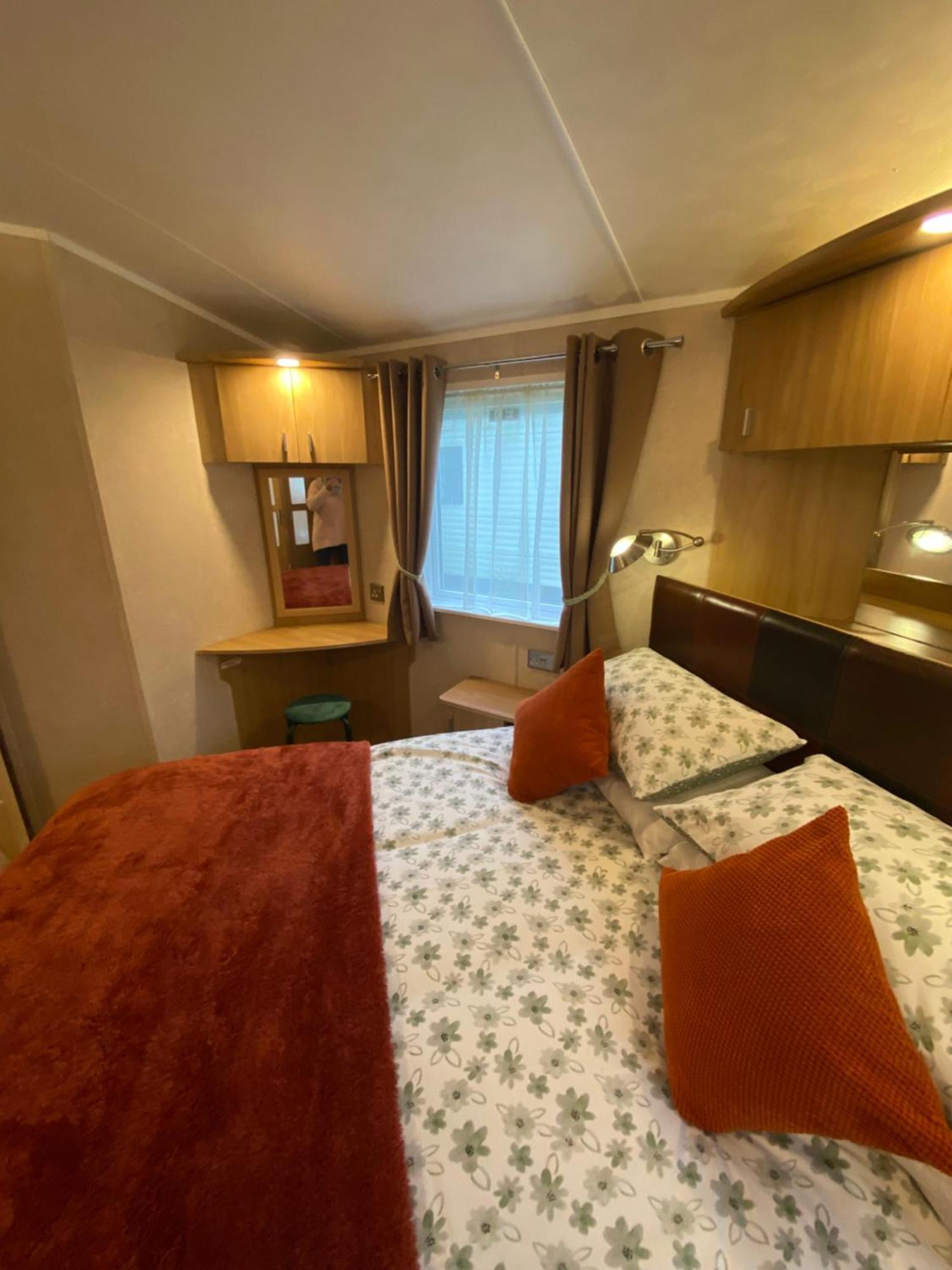 Red Squirrel Lodge 桑当 外观 照片